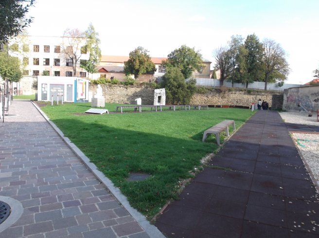 MULTI-FUNKČNÝ PRE"SHOW" PARK